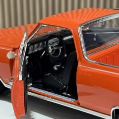 1:18 Chevrolet El Camino SS Custom Cruiser 1965 Orange - ACME