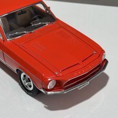 1:18 Ford Mustang Shelby GT500 KR 1968 - ACME