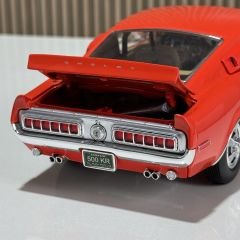 1:18 Ford Mustang Shelby GT500 KR 1968 - ACME