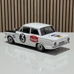 1:18 Ford England Cortina Mk1 Rally Safari 1964 - Autoart