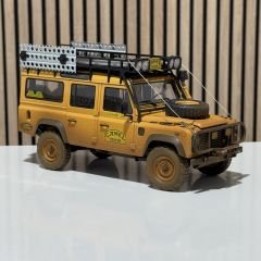 1:18 Land Rover Defender 110 Camel Trophy Sabah/Malaysia Dirty - Almost Real