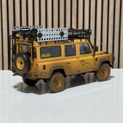 1:18 Land Rover Defender 110 Camel Trophy Sabah/Malaysia Dirty - Almost Real