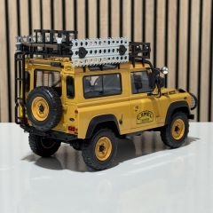 1:18 Land Rover 90 Camel Trophy Borneo 1985 - Almost Real