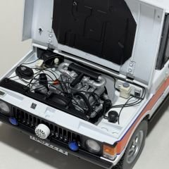 1:18 Land Rover Range Rover Classic Police Car - Almost Real