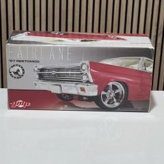 1:18 Ford Fairlane Street Fighter Restomod 1967 - GMP