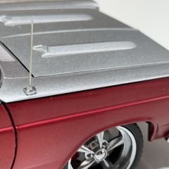1:18 Ford Fairlane Street Fighter Restomod 1967 - GMP