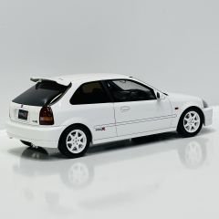 1:18 Honda Civic Type R EK9 - Otto Mobile