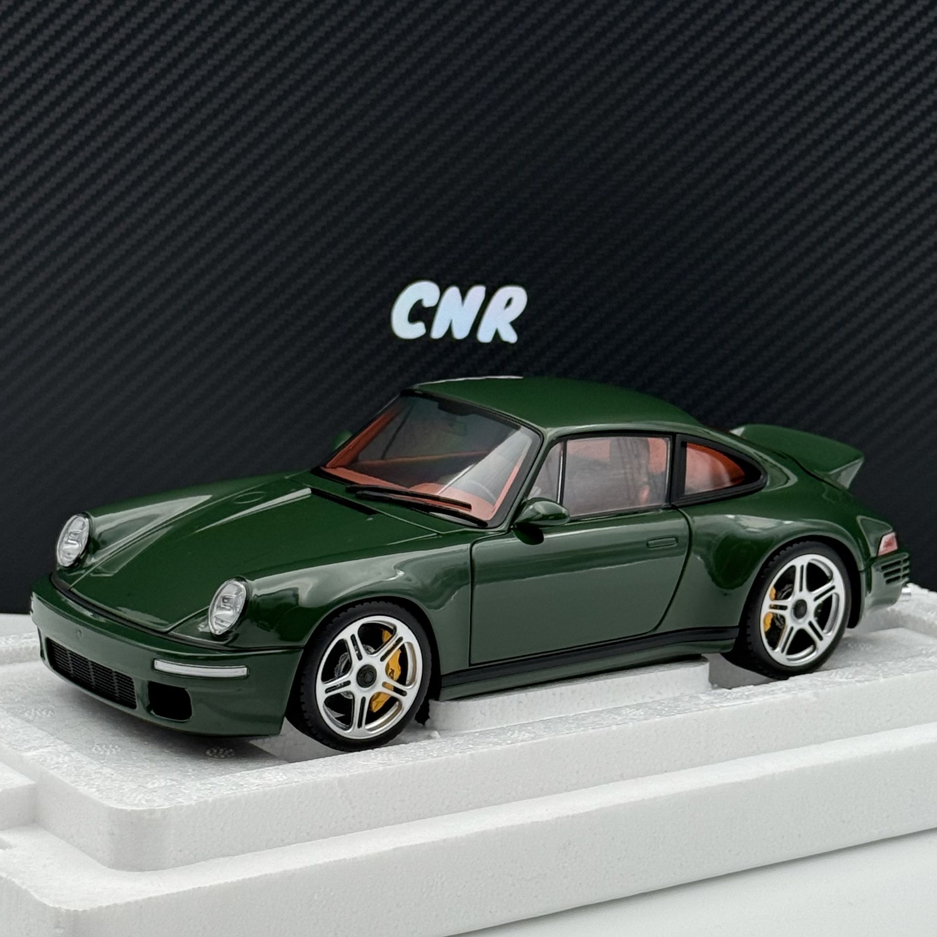 1:18 Porsche 911 RUF SCR Irish Green 2018 - Almost Real