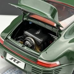 1:18 Porsche 911 RUF SCR Irish Green 2018 - Almost Real