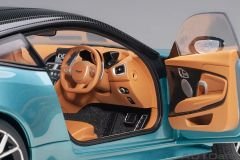 1:18 Aston Martin DBS Superleggera Caribbean Blue 70299 -Autoart