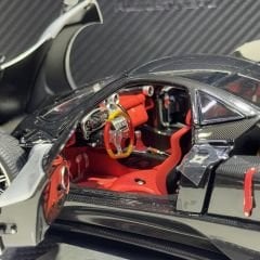 1:18 Pagani Zonda F Grigio Mercurio 2005 Diecast - Almost Real/BBR