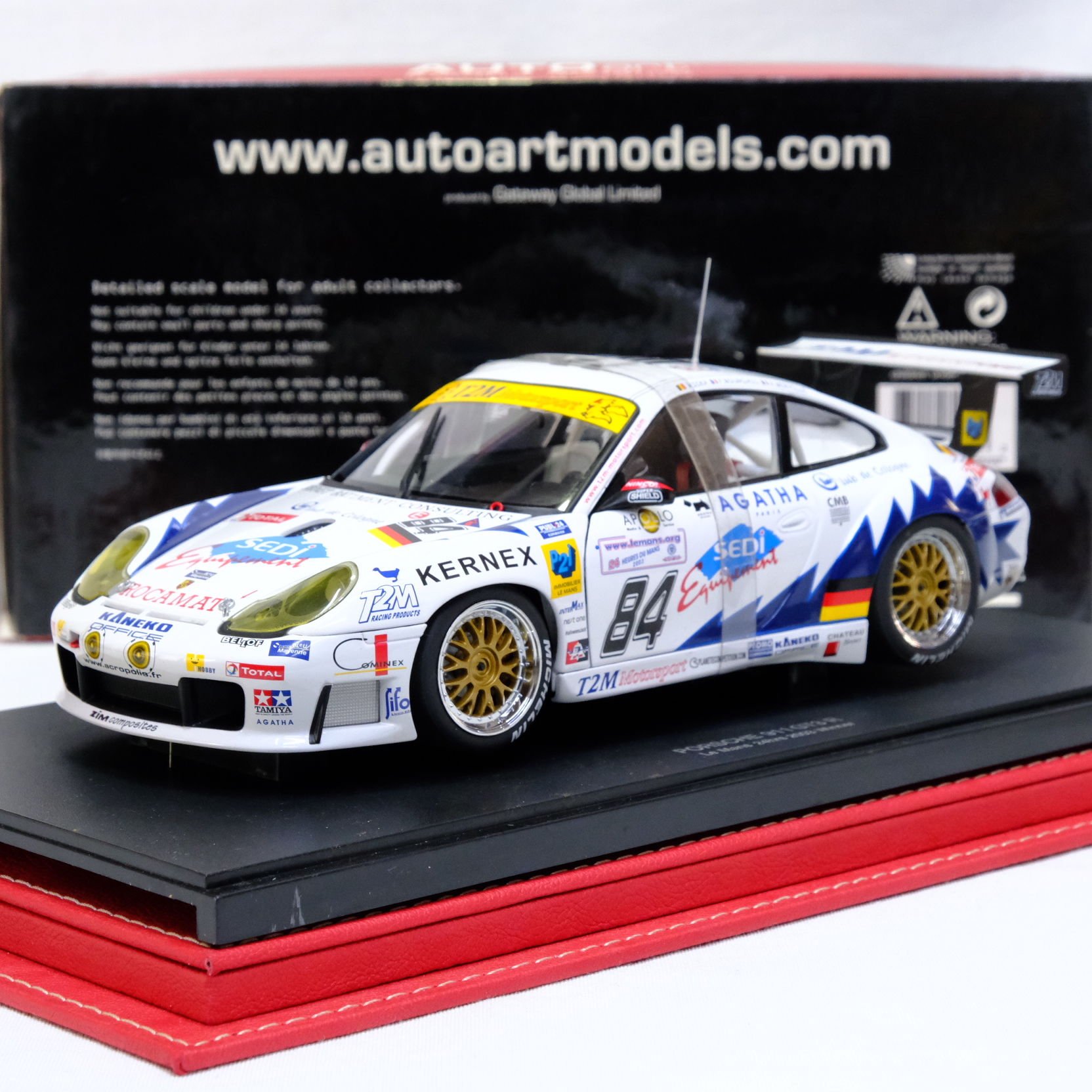 1:18 Porsche 911 GT3 R 2003 Le Mans Class Winner Agatha - Autoart