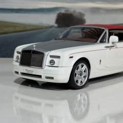 1:18 Rolls Royce Phantom Drophead Coupe English White - Kyosho