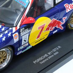 1:18 Porsche 911 996 GT3 R Red Bull 7 2002 Daytona -Autoart