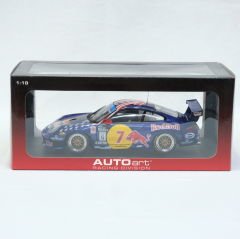 1:18 Porsche 911 996 GT3 R Red Bull 7 2002 Daytona -Autoart