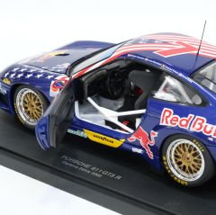 1:18 Porsche 911 996 GT3 R Red Bull 7 2002 Daytona -Autoart