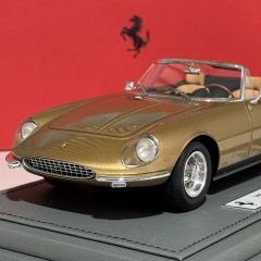 1:18 Ferrari 365 California Pebble Beach 2004 Greg Garrison -BBR Models