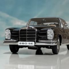 1:18 Mercedes-Benz 280 SE Automatic Coupe Black - Autoart
