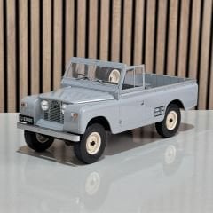 1:18 Land Rover 109 Pick Up Serie II Grey - MCG