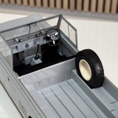 1:18 Land Rover 109 Pick Up Serie II Grey - MCG