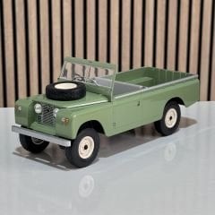 1:18 Land Rover 109 Pick Up Serie II Green - MCG