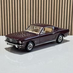 1:18 FORD Mustang 2+2 HATALI - Auto World