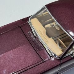 1:18 FORD Mustang 2+2 HATALI - Auto World