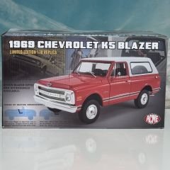 1:18 Chevrolet K5 Blazer 4WD 1969 - ACME