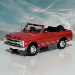1:18 Chevrolet K5 Blazer 4WD 1969 - ACME