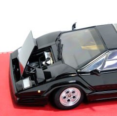 1:18 Lamborghini Countach LP5000S 25th Anniversary 1982 -Autoart