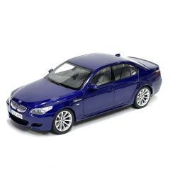 1:18 BMW M5 E60 Interlagos Blue 2005 - Kyosho