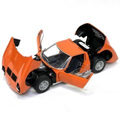1:18 Lamborghini Miura SV 1971 Silver Wheels - Autoart