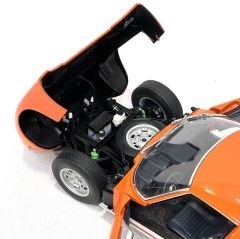 1:18 Lamborghini Miura SV 1971 Silver Wheels - Autoart