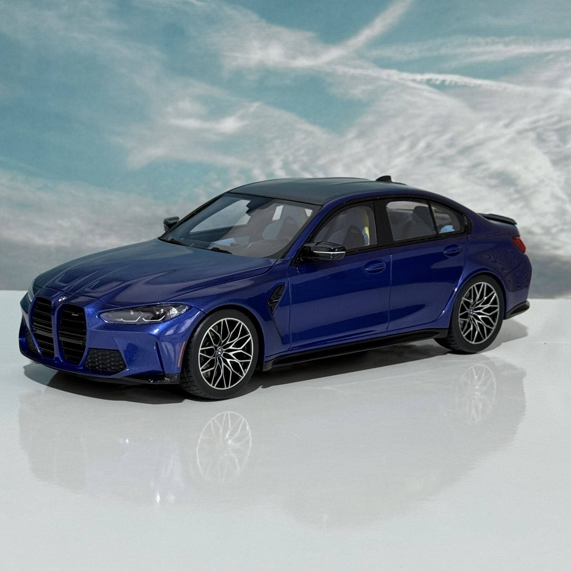 1:18 BMW M3 Competition G80 Portimao Blue Met - Truescale