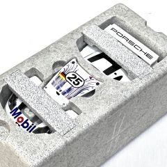 1:18 Porsche 911 GT1 24H Le Mans 1997 Mobil 1 Stuck - Autoart // CNR