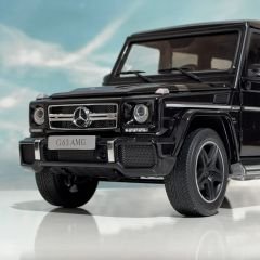 1:18 Mercedes-AMG G63 W463 Obsidian Black 2015 - Almost Real