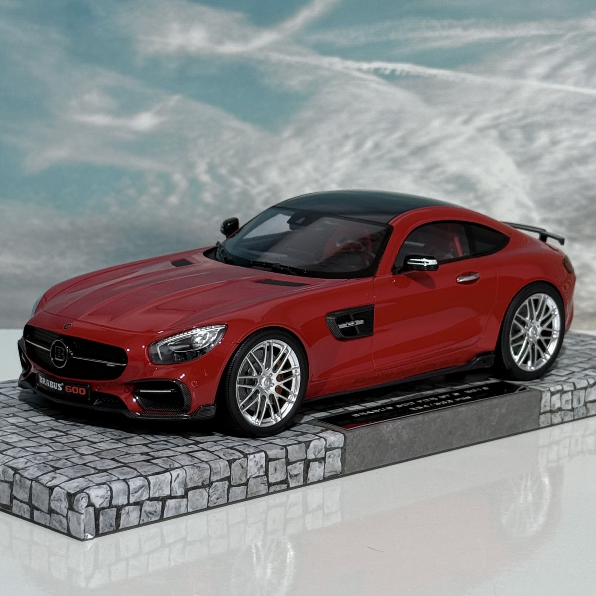 1:18 Mercedes-Benz Brabus 600 FOR GTS 333 Pcs - Minichamps First Class