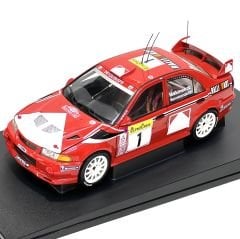 1:18 Mitsubishi Lancer Evo 6 T. Makinen 2000 Monte Carlo Winner - Autoart