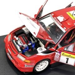 1:18 Mitsubishi Lancer Evo 6 T. Makinen 2000 Monte Carlo Winner - Autoart