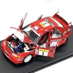 1:18 Mitsubishi Lancer Evo 6 T. Makinen 2000 Monte Carlo Winner - Autoart
