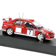 1:18 Mitsubishi Lancer Evo 7 Makinen 2001 Britain Rally - Autoart