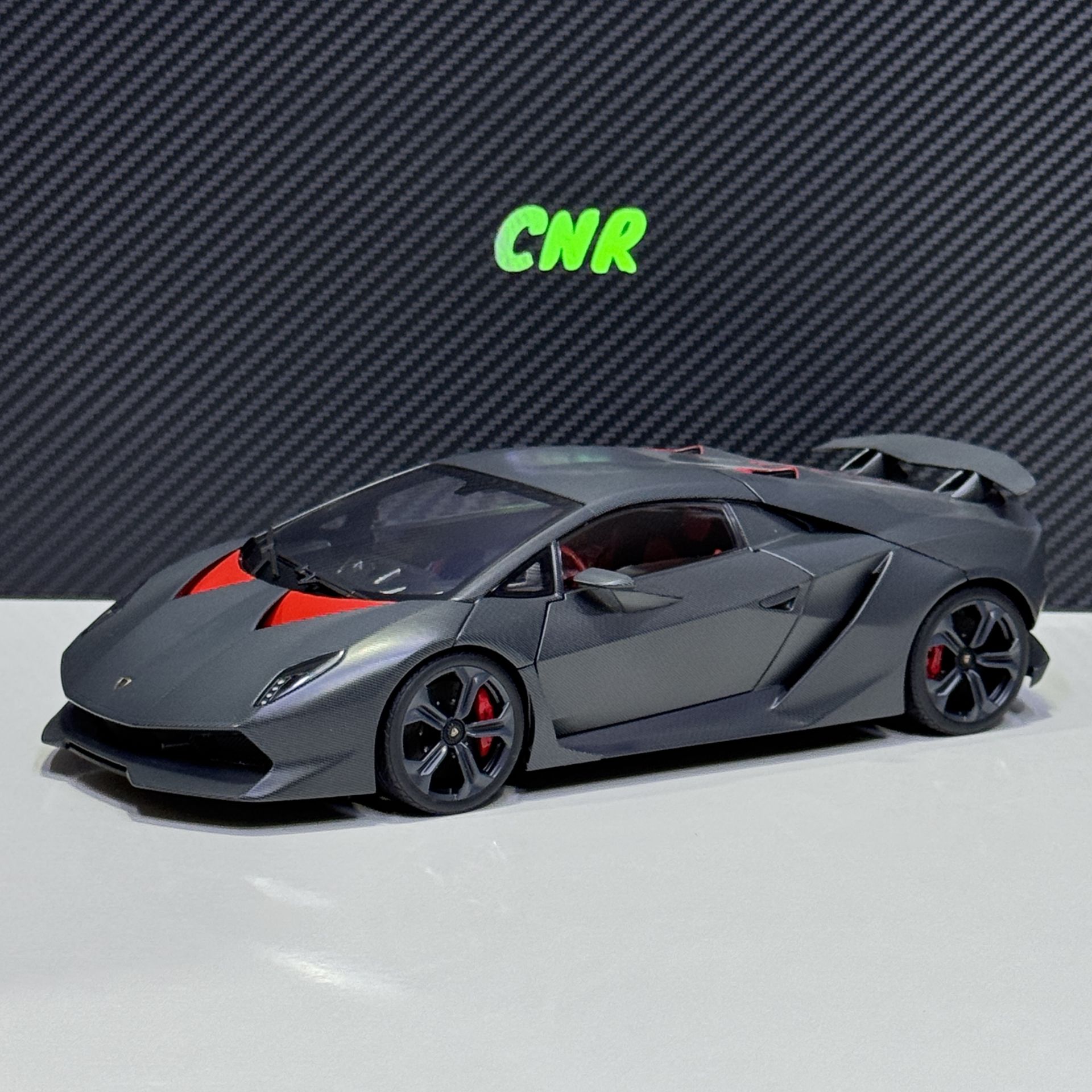 1:18 Lamborghini Sesto Elemento Grey Carbon Fiber 74671 -Autoart