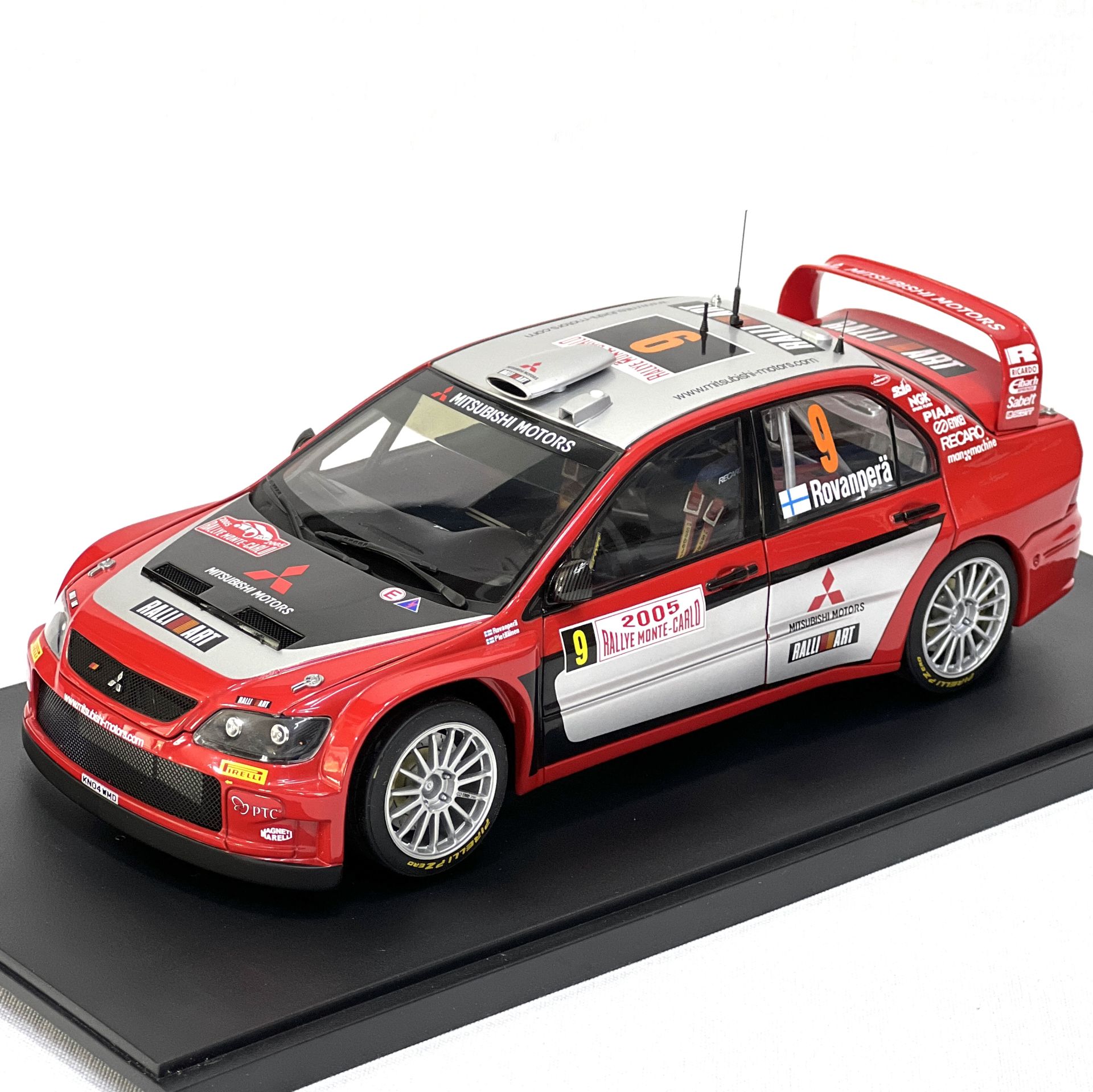 1:18 Mitsubishi Lancer WRC05 Rovenpera Monte Carlo Rally #9 -Autoart