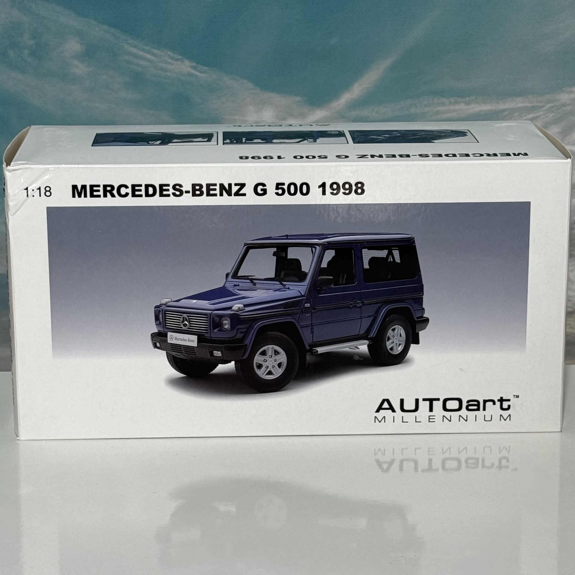 1:18 Mercedes-Benz G Class G500 Blue 76114 - Autoart