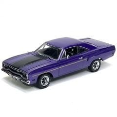 1:18 Plymouth Road Runner Graveyard Carz 1970 - GMP