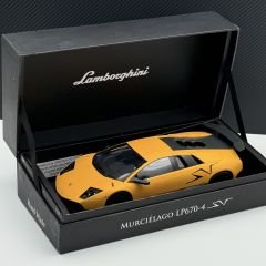 1:18 Lamborghini Murcielago SV LP670-4 Yellow - MR Model