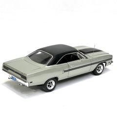 1:18 Plymouth GTX Coupe 1970 Silver Black - GMP