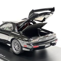 1:18 Mazda RX-7 FD R Type Spirit Black Met 2002 - Autoart