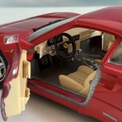1:18 Ferrari 288 GTO Red İtalyan Üretim - Burago