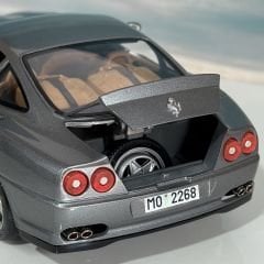 1:18 Ferrari 550 Maranello Eski İtalyan Üretim - Burago